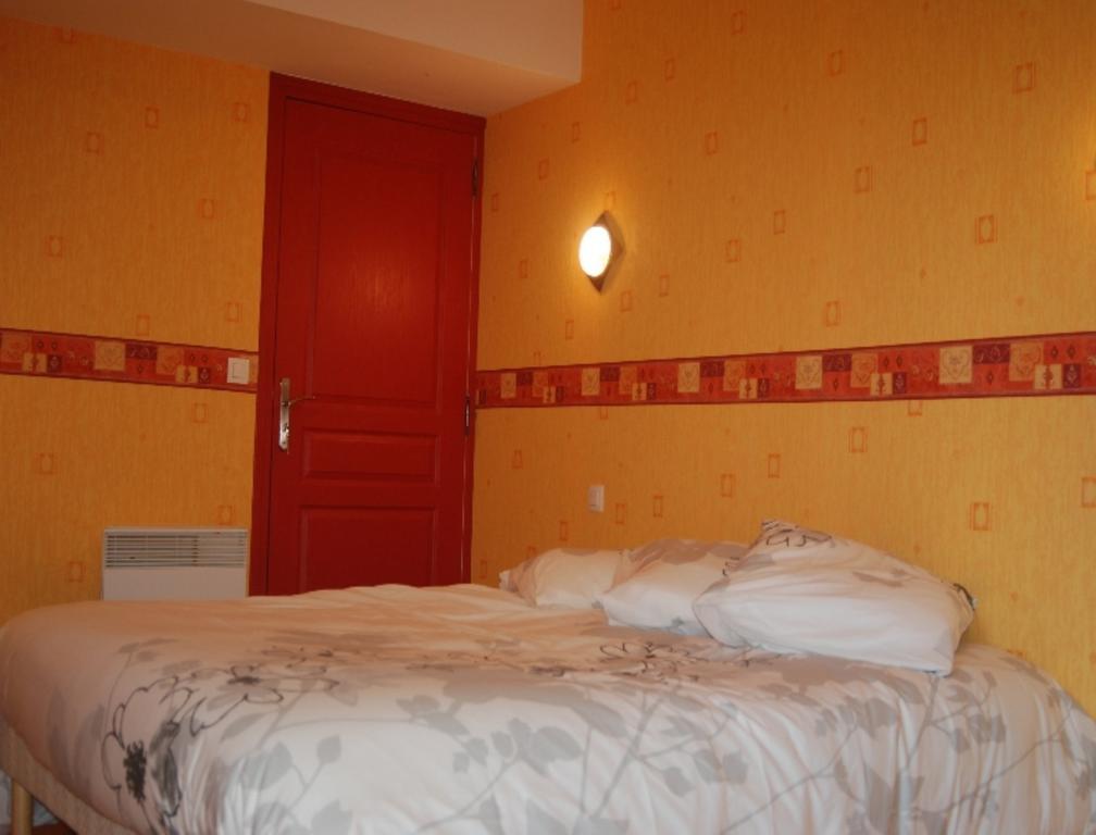 Le Manoir Du Butel Bed & Breakfast Saint-Amand  Room photo